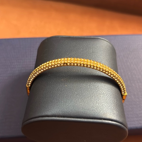 Swarovski Bracelet - Picture 3 of 9